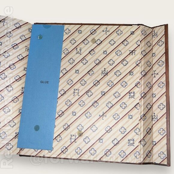 The Case of Beasts | Explore the Film Wizardry of Fantastic Beasts | Hardcover - Picture 11 of 12